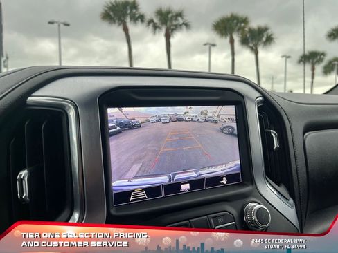 Used 2020 GMC Sierra 1500 SLT w/ X31 Off-Road Package image 30