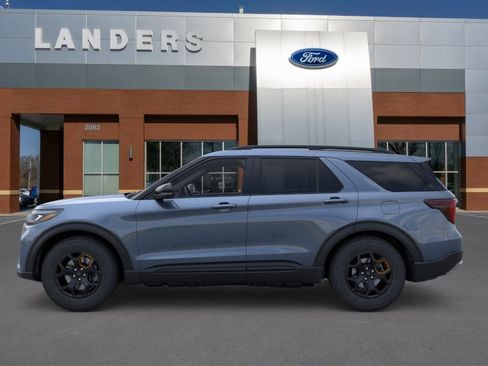 New 2026 Ford Explorer Tremor image 3