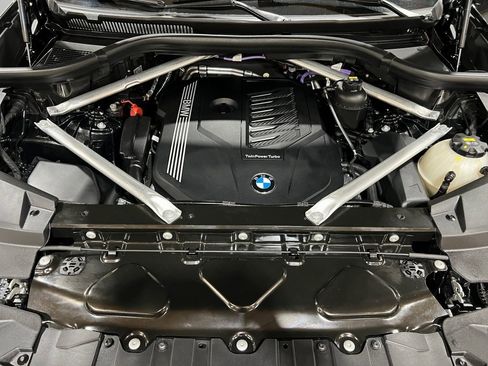 Used 2022 BMW X5 xDrive40i image 44