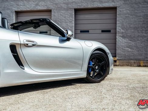 Used 2013 Porsche Boxster RWD image 27