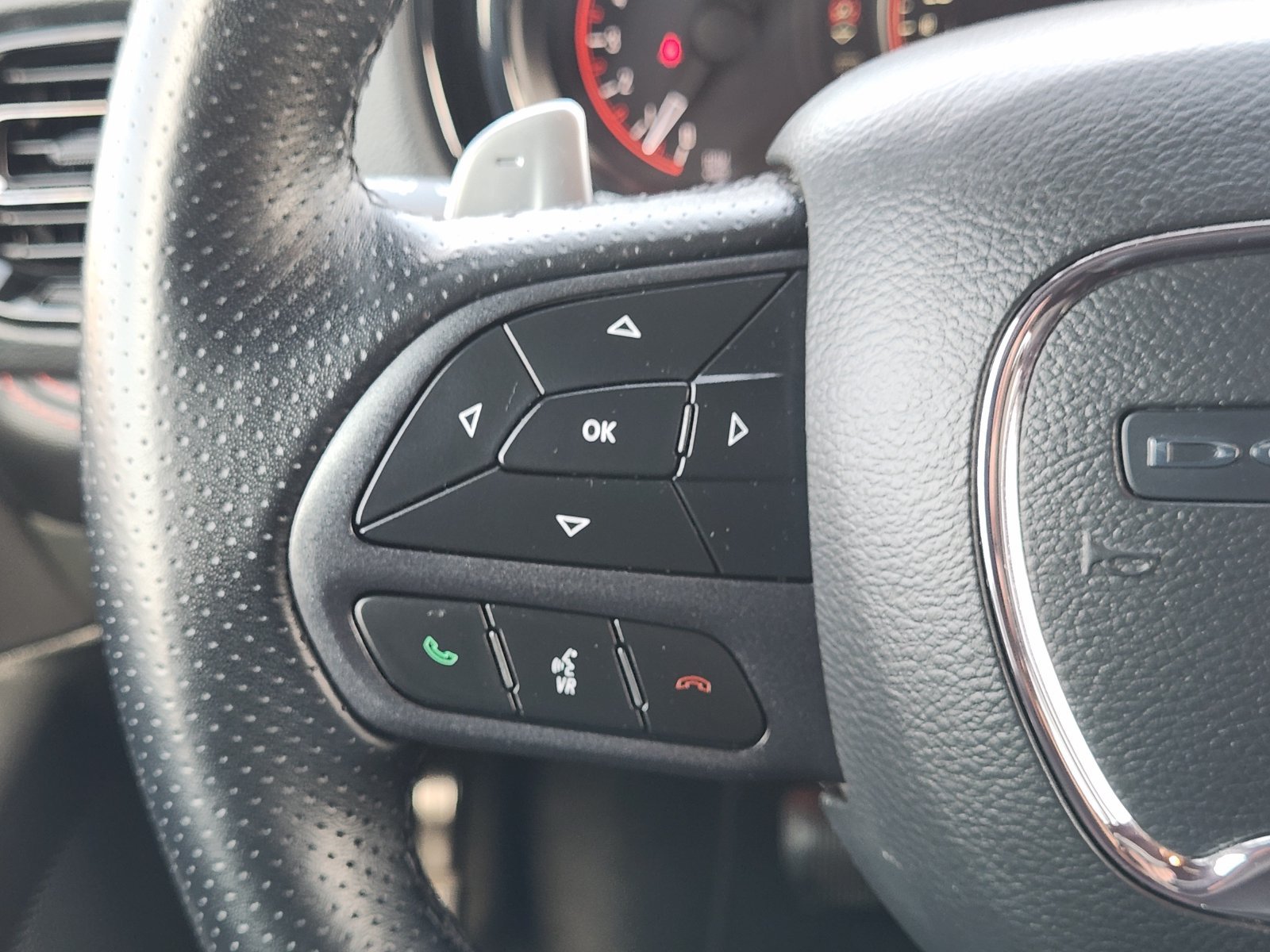 Used 2025 Dodge Durango GT AWD/4WD image 32