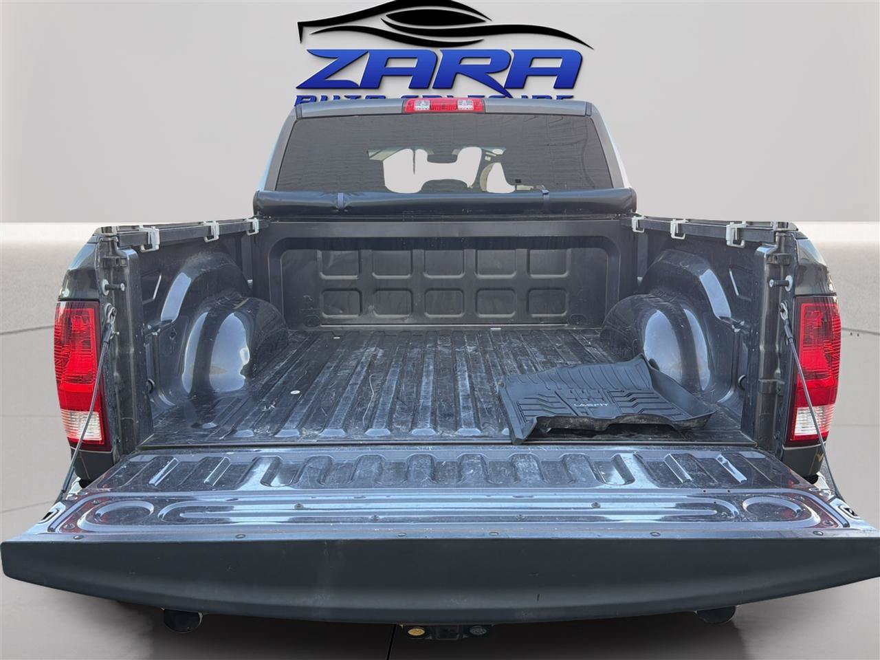 Used 2020 RAM 1500 Express w/ Express Value Package AWD/4WD image 25