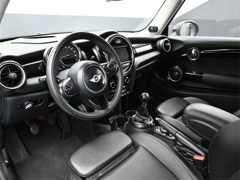 Used 2015 MINI Cooper S image 17