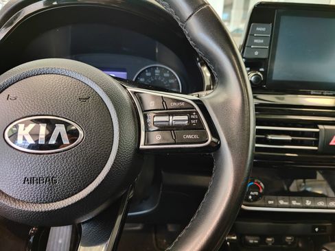 Used 2021 Kia Seltos EX AWD/4WD image 15