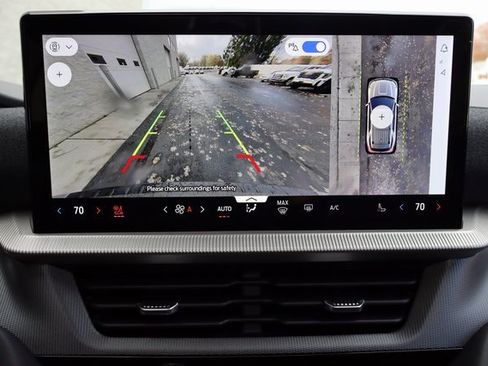 New 2026 Ford Explorer ST-Line image 9