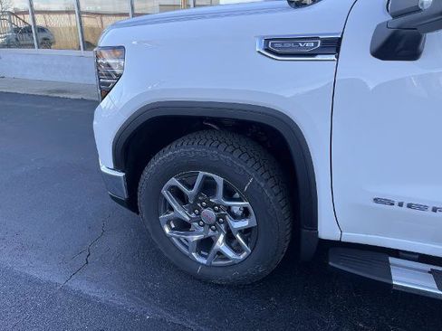 New 2026 GMC Sierra 1500 SLT w/ SLT Premium Plus Package image 2