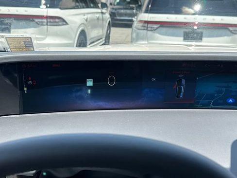 New 2026 Lincoln Nautilus Reserve AWD/4WD image 28