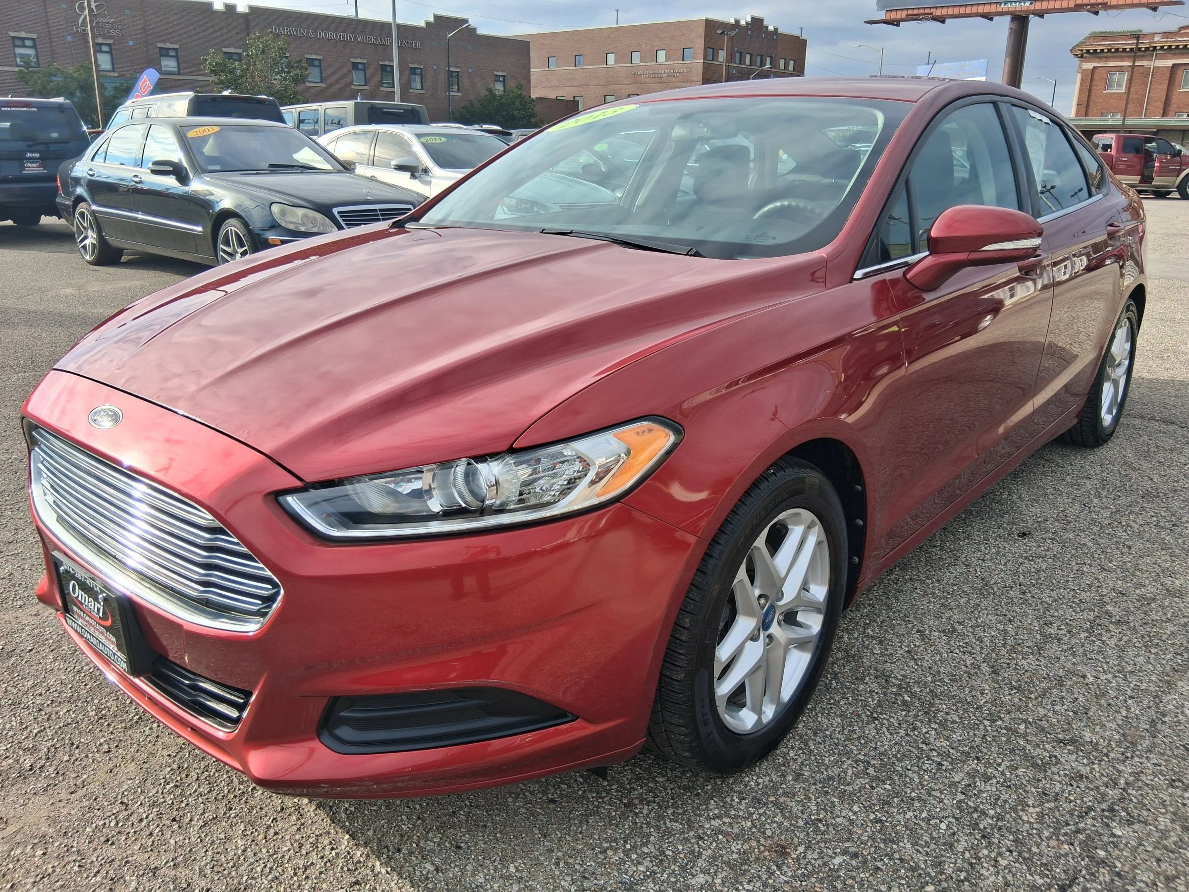 Used 2013 Ford Fusion SE FWD image 3