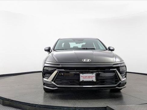 Used 2025 Hyundai Sonata SEL FWD image 12