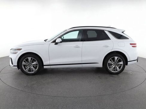Used 2022 Genesis GV70 3.5T Sport AWD/4WD image 4
