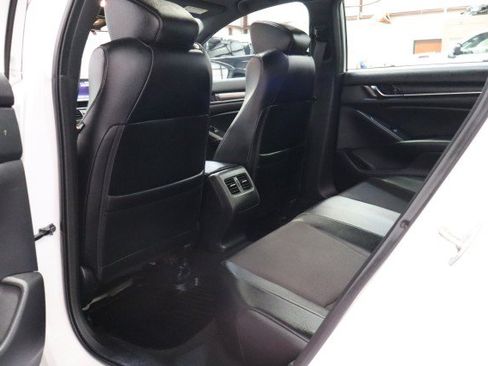 Used 2018 Honda Accord Sport image 54