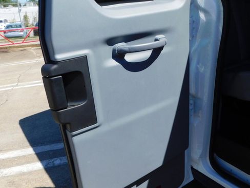 Used 2016 Ford Transit 150 XL image 23