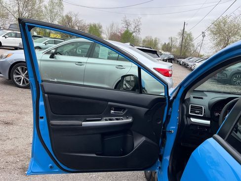 Used 2017 Subaru Crosstrek 2.0i Premium image 10