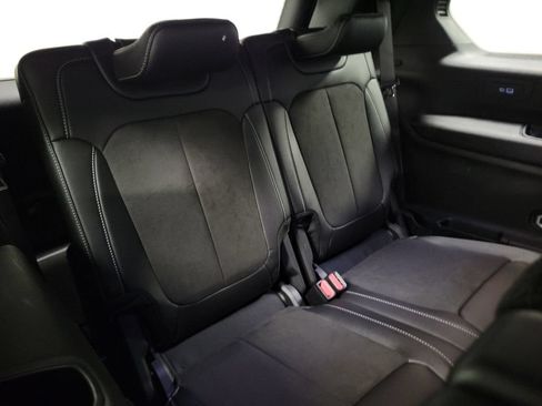 Used 2023 Jeep Grand Cherokee L Laredo AWD/4WD image 33