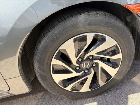 Used 2019 Honda Civic LX image 5