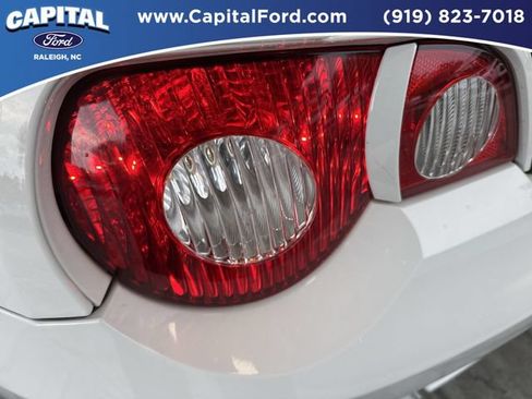 Used 2005 BMW Z4 2.5i RWD image 15