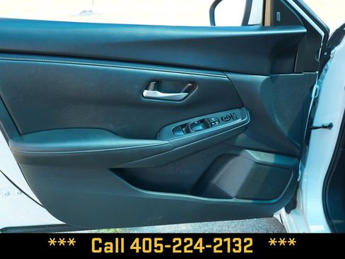 Used 2024 Nissan Sentra SV FWD image 17