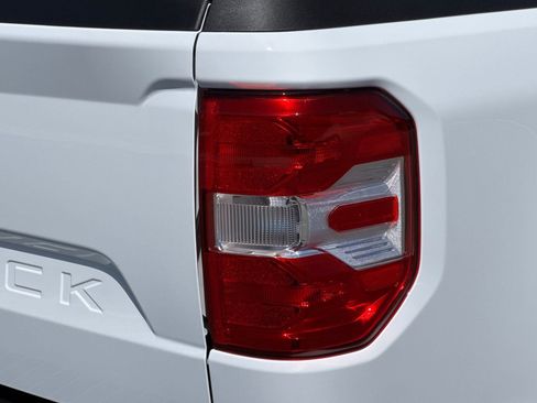 New 2026 Ford Maverick XL AWD/4WD image 30