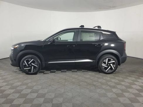 New 2026 Nissan Kicks SV FWD image 4