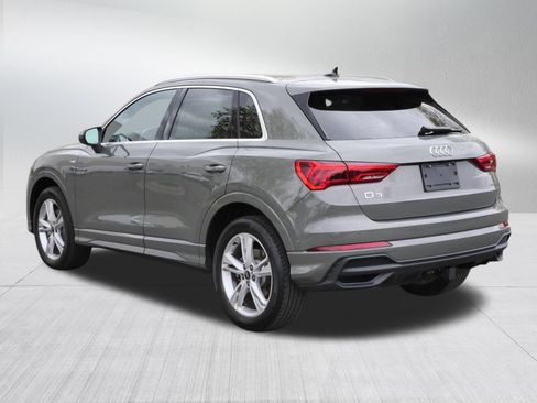 Used 2023 Audi Q3 2.0T Premium w/ Convenience Package AWD/4WD image 5