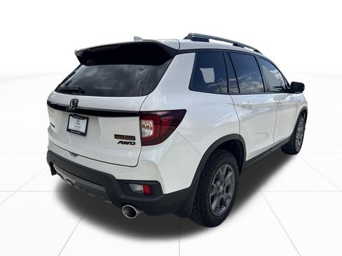 Certified 2024 Honda Passport TrailSport image 7