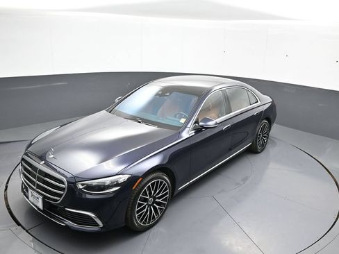 Used 2026 Mercedes-Benz S 580 4MATIC Sedan image 40