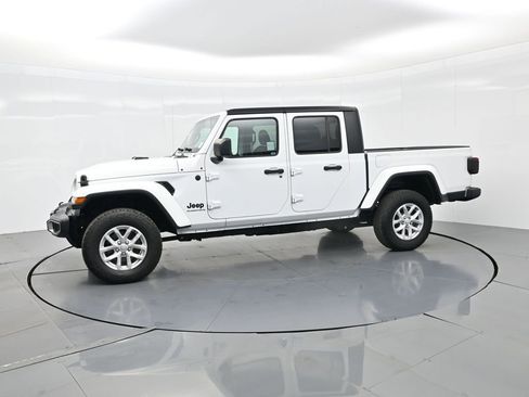 Used 2023 Jeep Gladiator Sport image 66