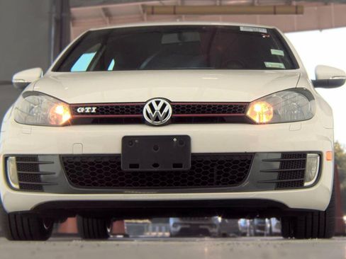 Used 2013 Volkswagen GTI 2-Door FWD image 4