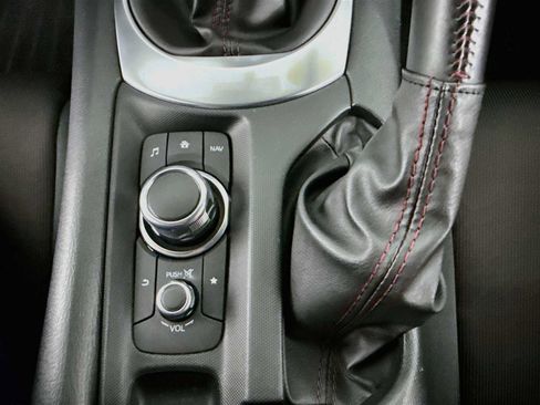 Used 2016 MAZDA MX-5 Miata Club w/ Brembo/BBS Package RWD image 17