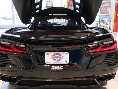 Used 2026 Chevrolet Corvette Stingray Coupe w/ 1LT RWD image 15