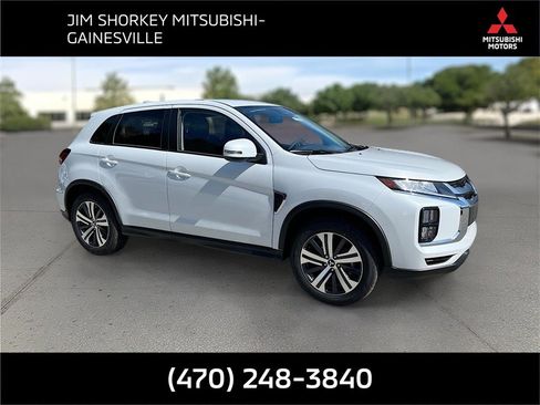 New 2025 Mitsubishi Outlander Sport SE image 1