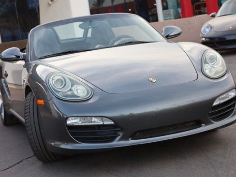 Used 2010 Porsche Boxster S RWD image 2