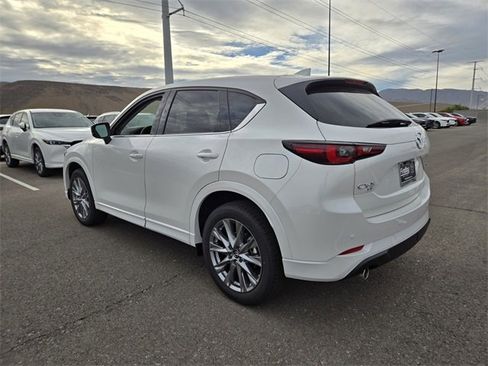 New 2025 MAZDA CX-5 AWD 2.5 S w/ Premium Plus Pkg image 3