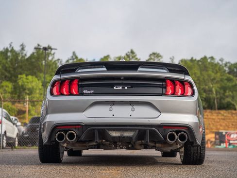 Used 2021 Ford Mustang GT RWD image 13