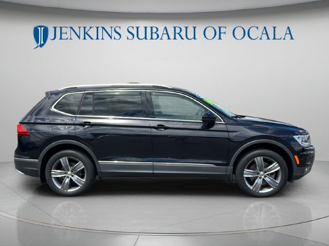 Used 2020 Volkswagen Tiguan SEL AWD/4WD image 3
