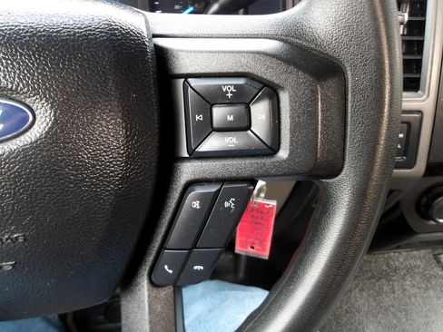 Used 2021 Ford F250 XL w/ Power Equipment Group image 14