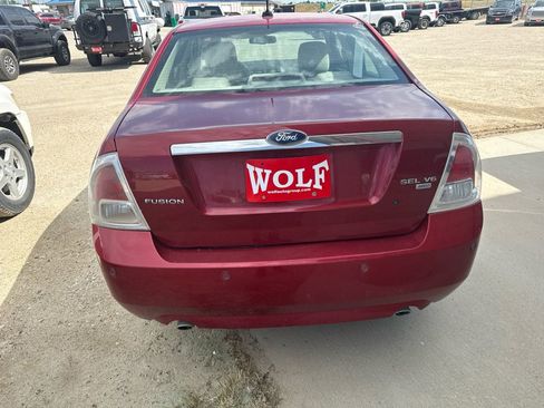 Used 2009 Ford Fusion SEL image 1