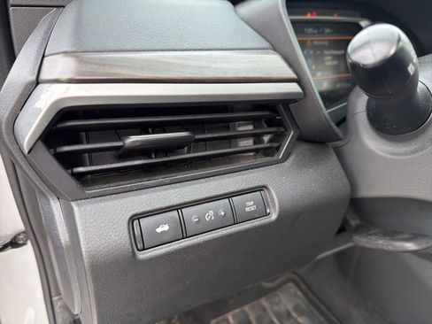 Used 2024 Nissan Altima 2.5 SV image 37