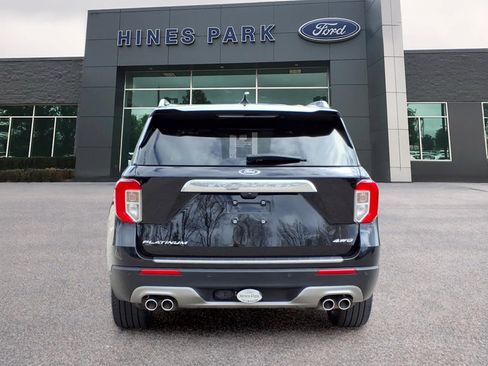 Used 2023 Ford Explorer Platinum w/ Technology Package AWD/4WD image 6
