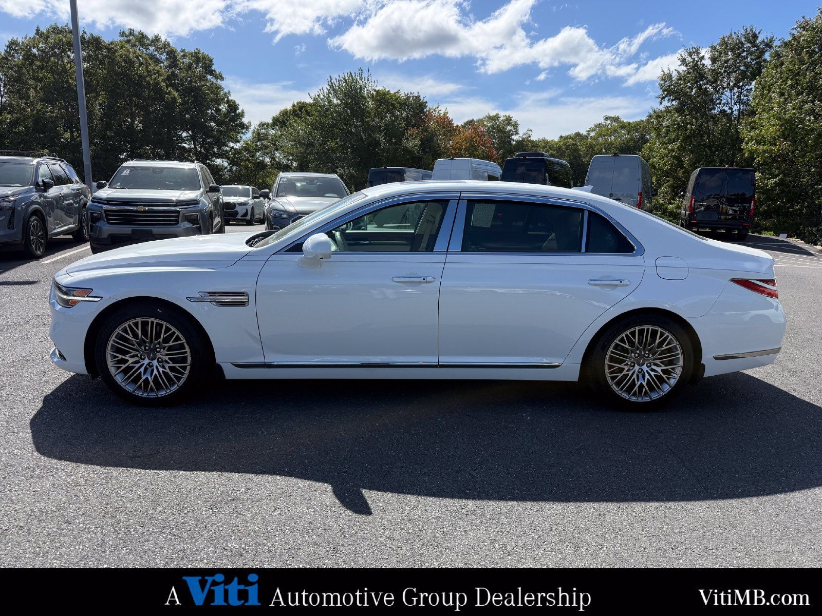 Used 2022 Genesis G90 3.3T Premium AWD/4WD image 5