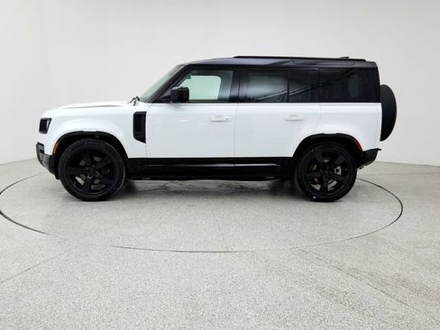 New 2026 Land Rover Defender 110 X-Dynamic SE image 8