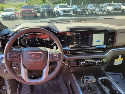 New 2026 GMC Sierra 1500 SLT w/ SLT Premium Plus Package image 8