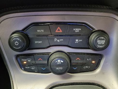 Used 2023 Dodge Challenger GT RWD image 8