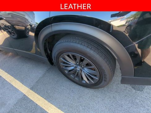 Used 2025 MAZDA CX-70 3.3 Turbo w/ Preferred Package AWD/4WD image 4