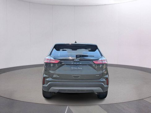 Used 2024 Ford Edge SEL AWD/4WD image 4