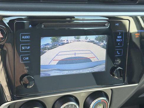 Used 2019 Toyota Corolla L FWD image 32