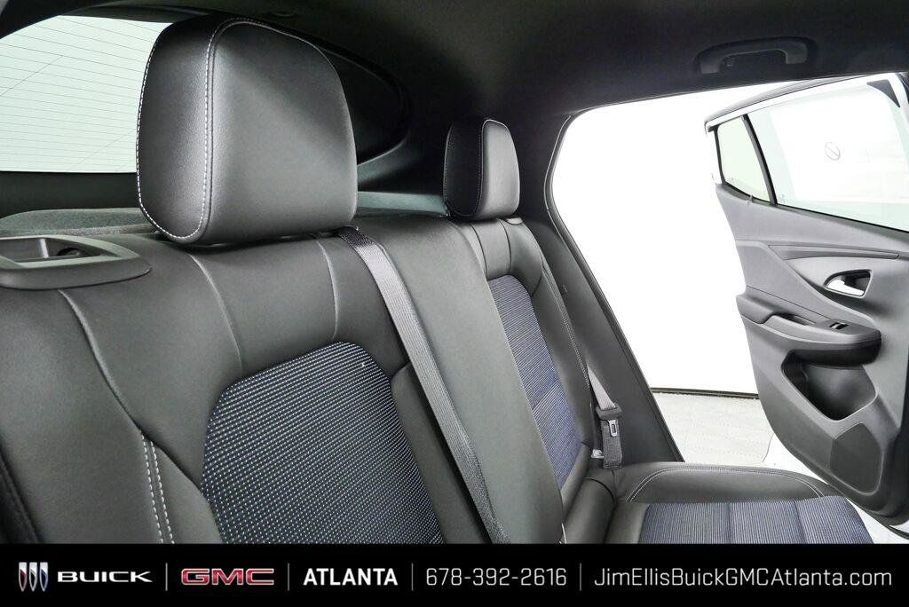 New 2026 Buick Envista Preferred FWD image 19