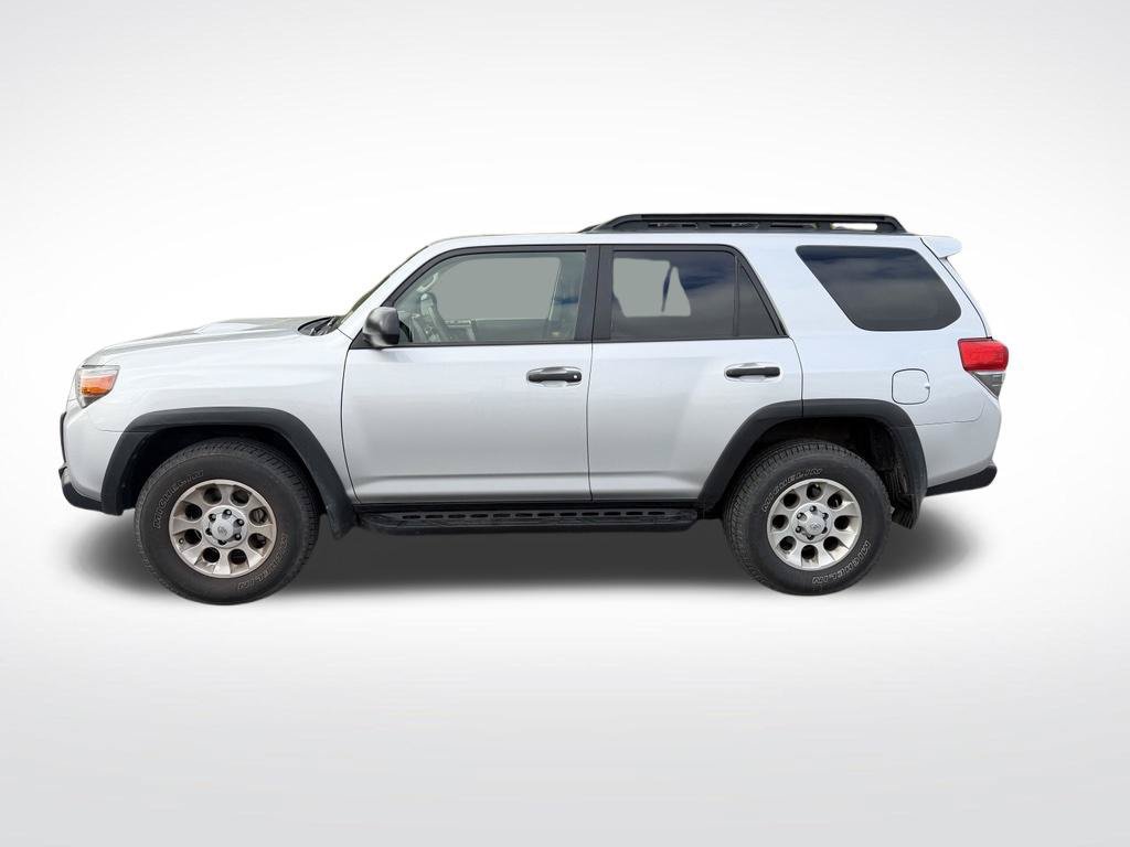 Used 2013 Toyota 4Runner Trail AWD/4WD image 2