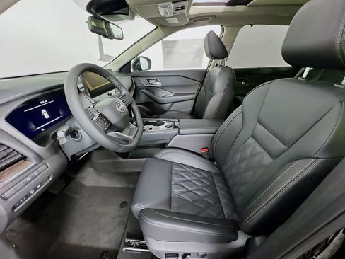 New 2026 Nissan Rogue Platinum AWD/4WD image 20