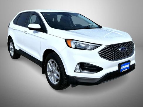 Used 2024 Ford Edge SEL w/ Convenience Package AWD/4WD image 3